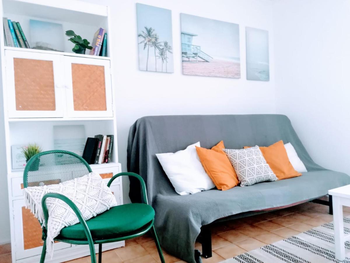 Lovely Apartment 500 M Walk To The Beach Портиман Екстериор снимка